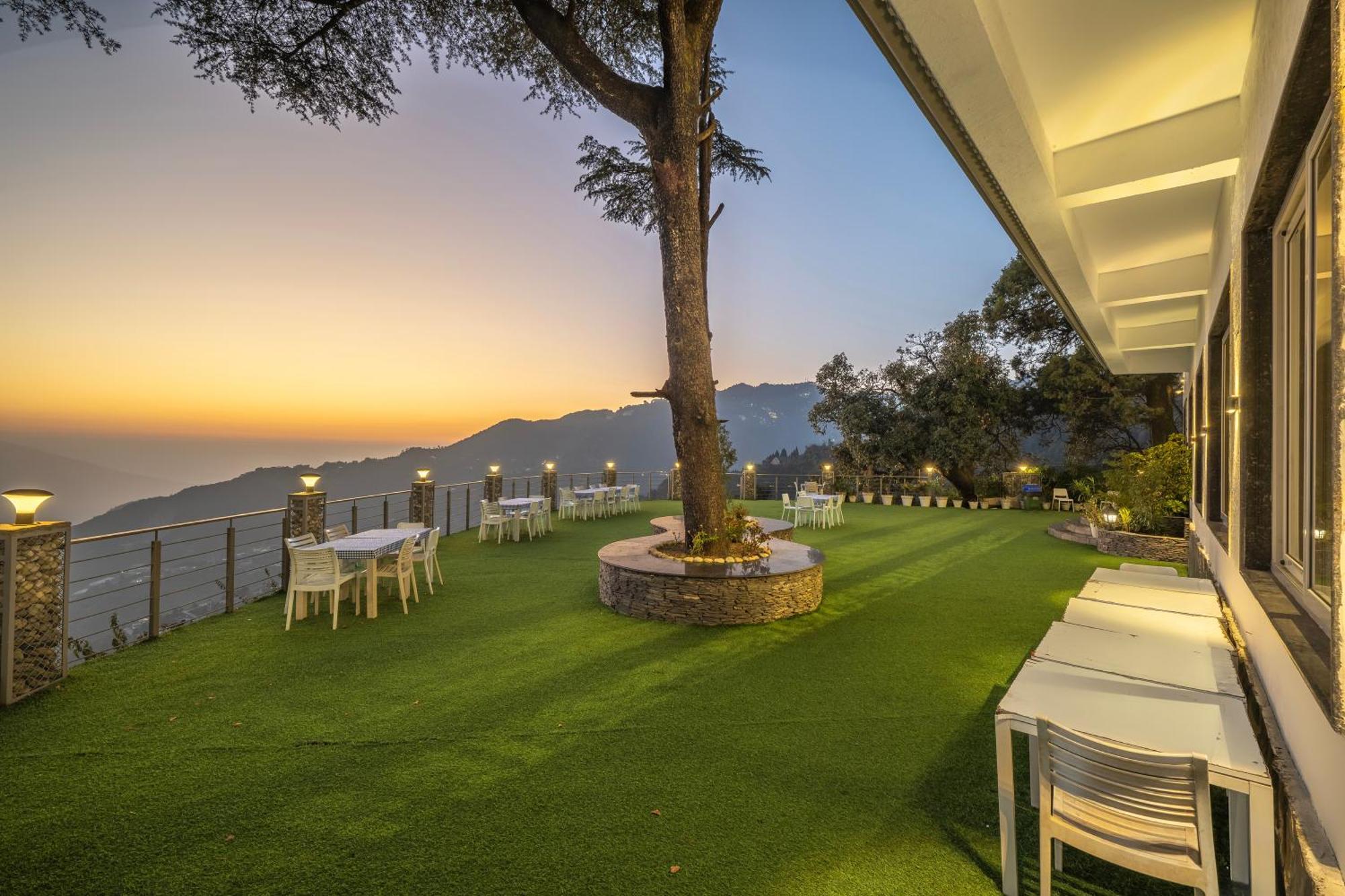 Echor Baris Resort Mussoorie Bagian luar foto